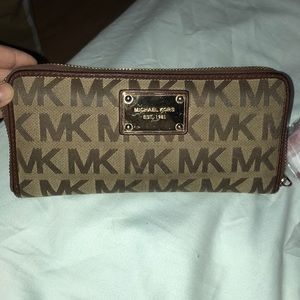 Mk wallet ***gently used**